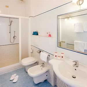 Triple Room Sea View